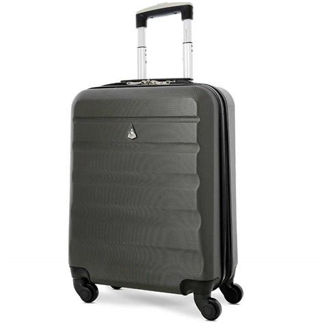 tripp cabin luggage 55x40x20.